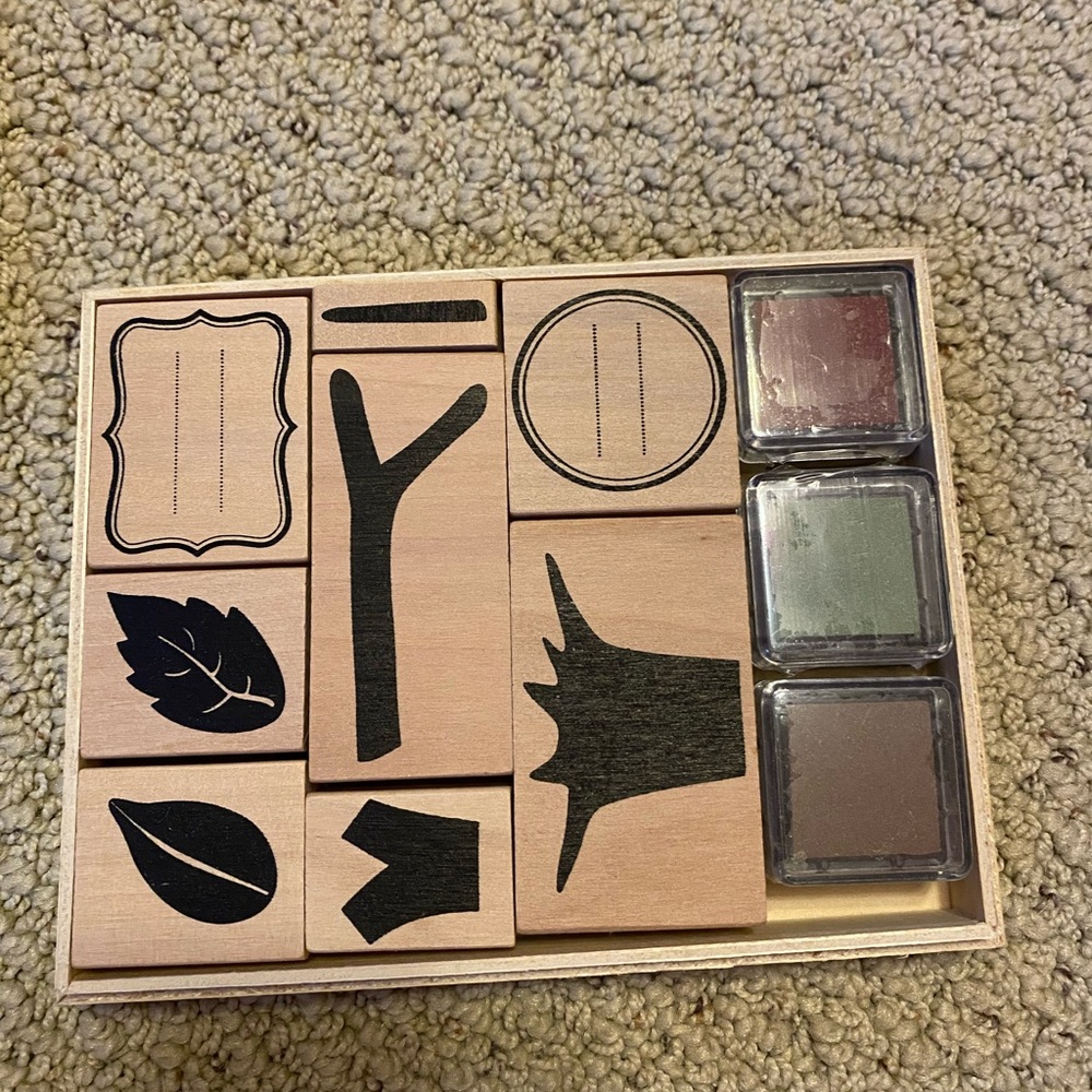 Stamp set - Picture 2 of 2